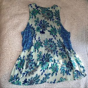 Button Back Floral Tank Top